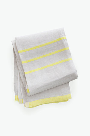 ラプアン カンクリさんのUSVAマルチユースタオル タオル｜タオル通販【家具の里】 カンクリ）USV KANKURIT（ラプアン LAPUAN yellow linen タオル